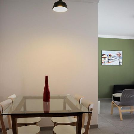 Lovely Apartment In Carvoeiro By The Beach エクステリア 写真
