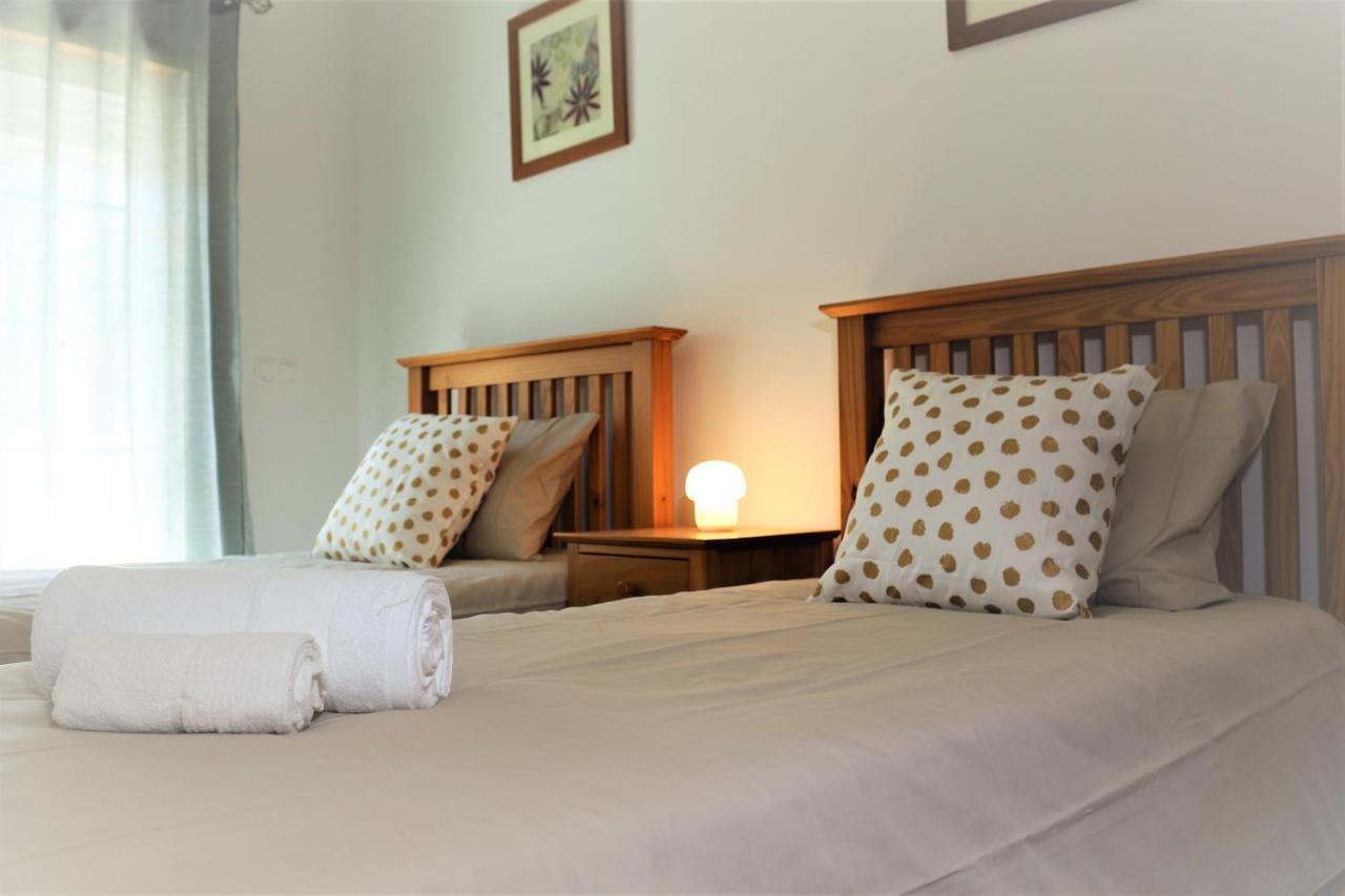 Lovely Apartment In Carvoeiro By The Beach エクステリア 写真