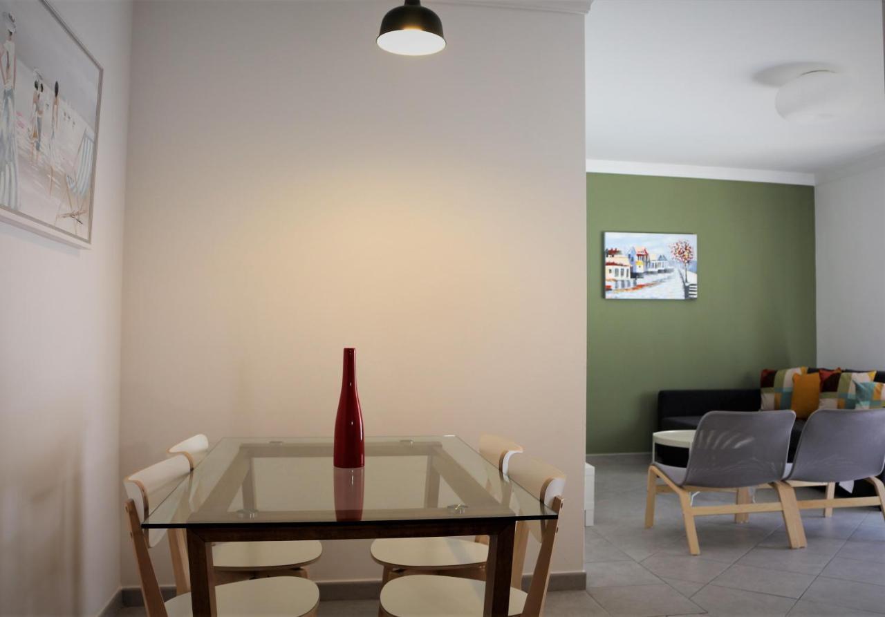 Lovely Apartment In Carvoeiro By The Beach エクステリア 写真