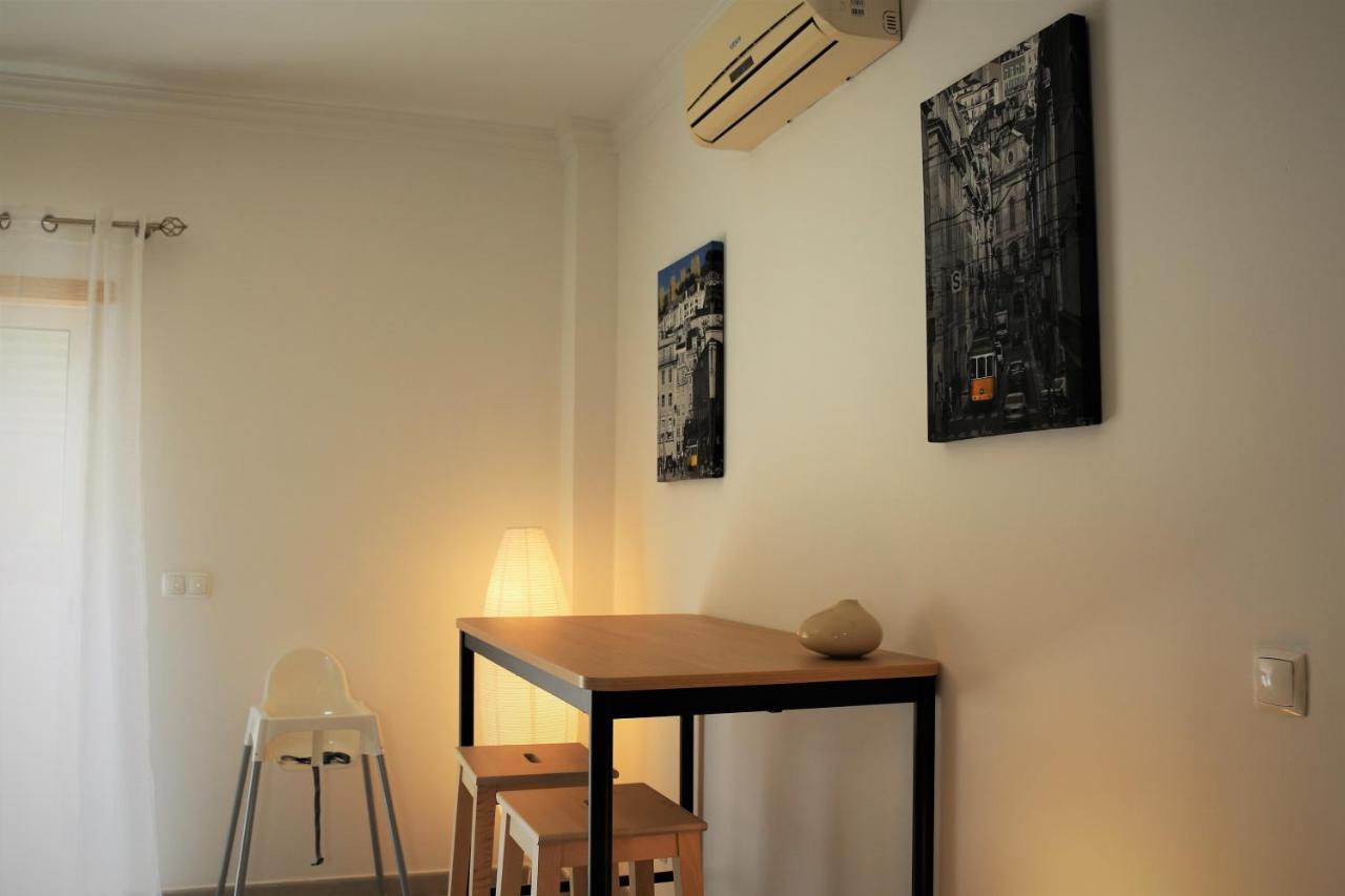 Lovely Apartment In Carvoeiro By The Beach エクステリア 写真