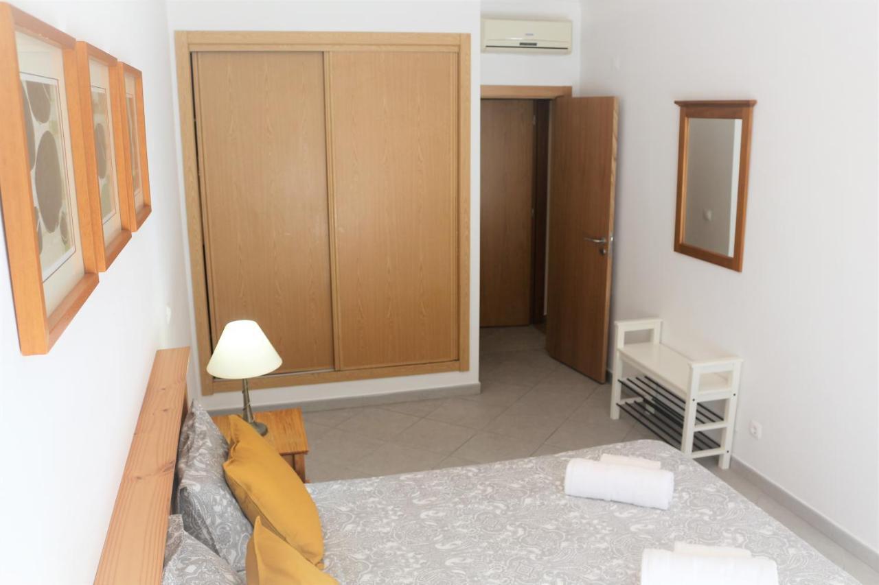 Lovely Apartment In Carvoeiro By The Beach エクステリア 写真