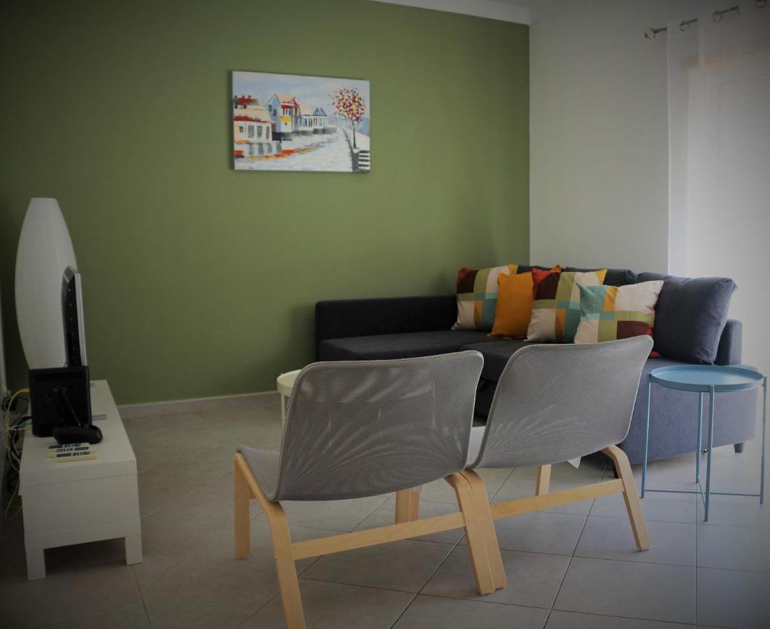 Lovely Apartment In Carvoeiro By The Beach エクステリア 写真