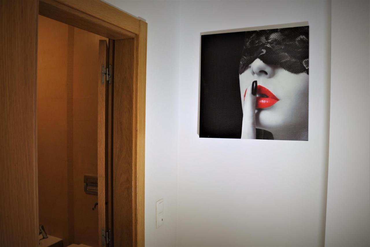 Lovely Apartment In Carvoeiro By The Beach エクステリア 写真