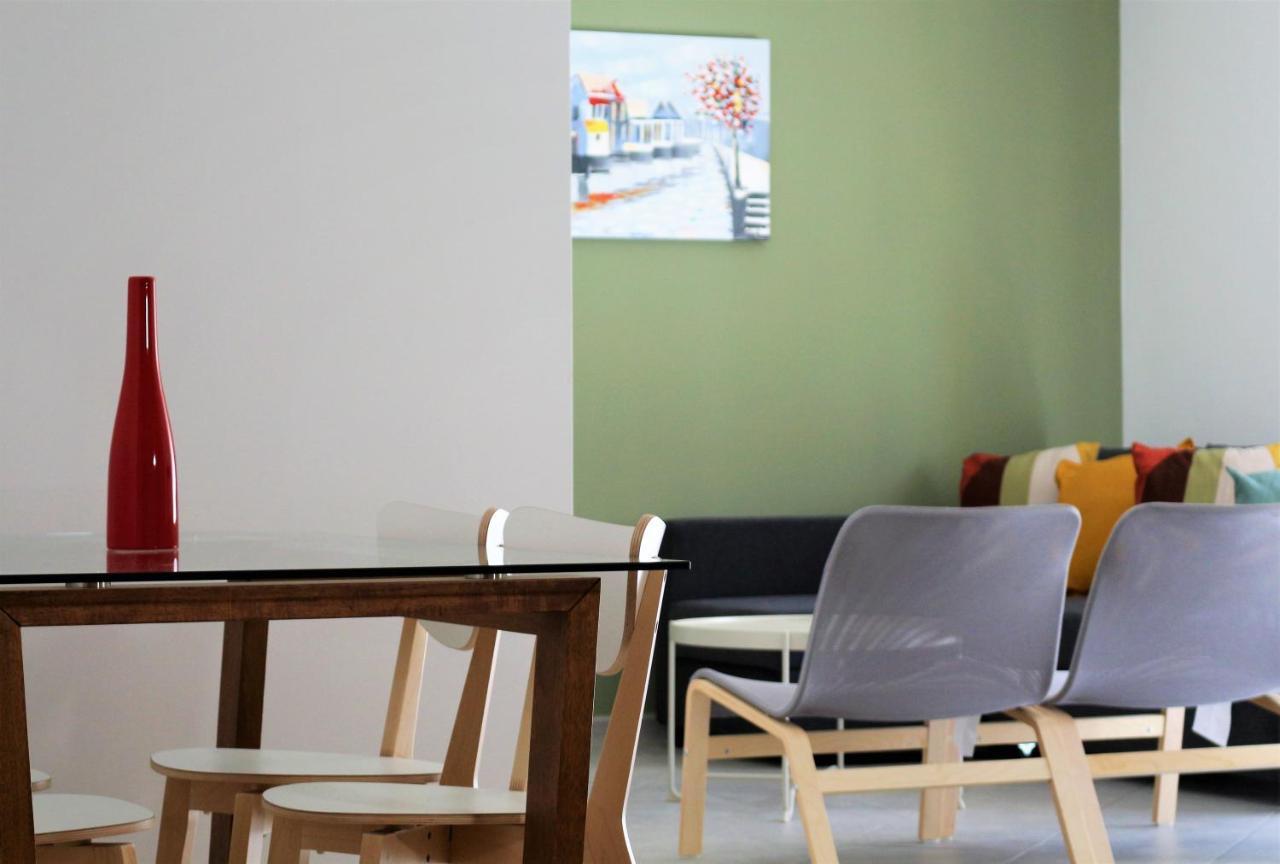 Lovely Apartment In Carvoeiro By The Beach エクステリア 写真